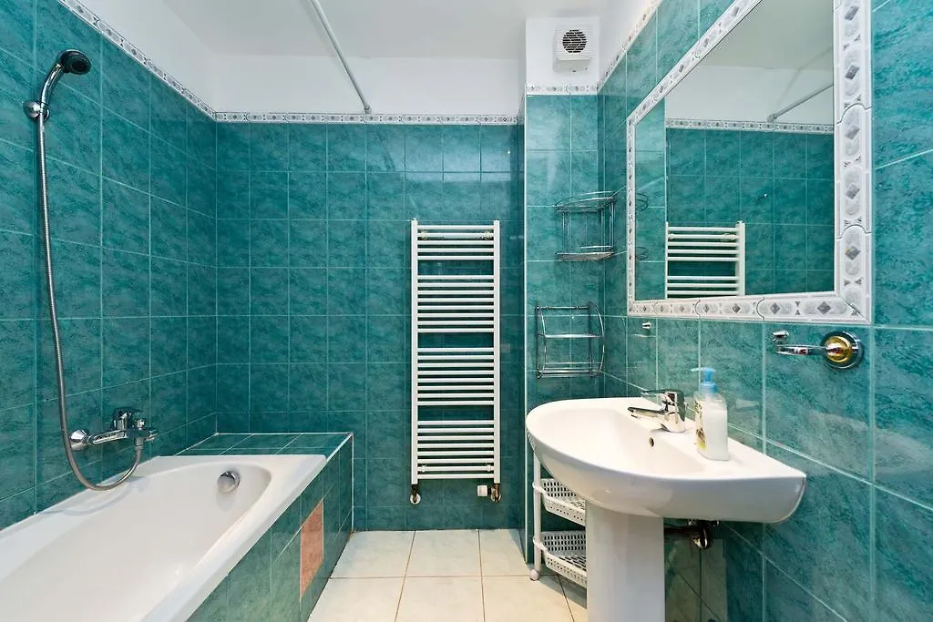 ホテル Apartments Krasova プラハ